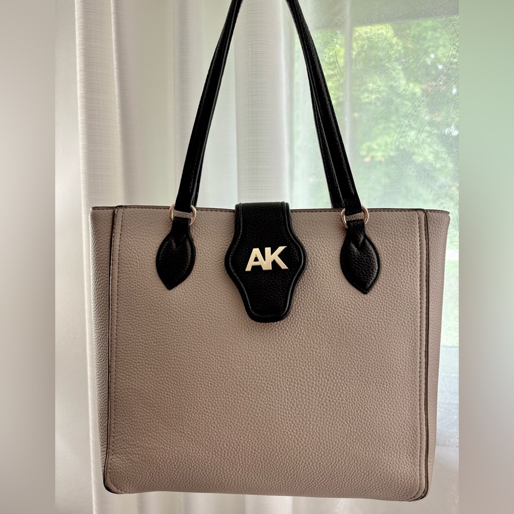 Anne Klein PU Shoulder Bag, NWOT, 11"L x 10"H x 3"D, Tan & Black